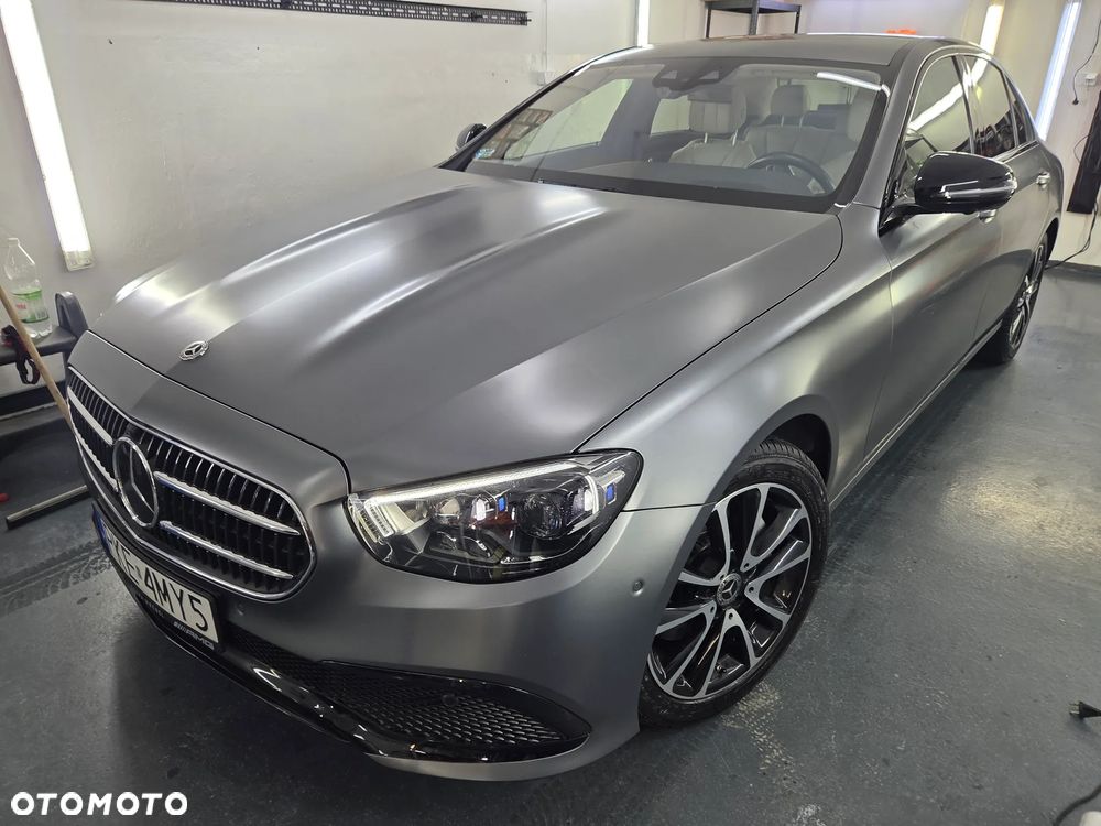 Mercedes-Benz Klasa E 300 d 4-Matic Exclusive - 26
