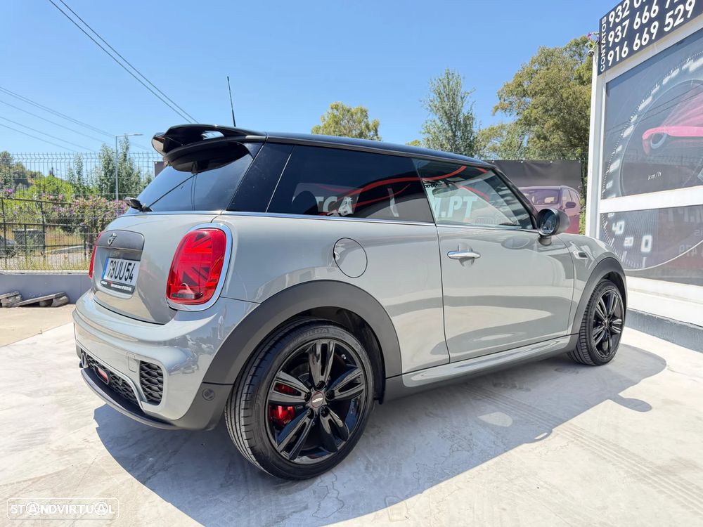 MINI 3 Portas One JCW - 6