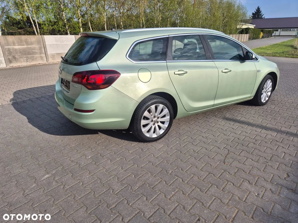Opel Astra - 9