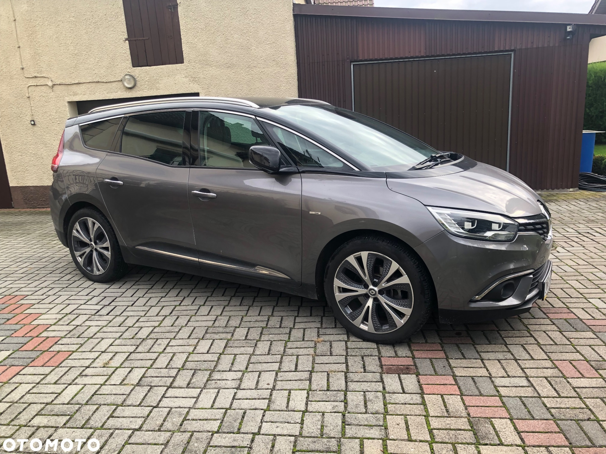 Renault Grand Scenic dCi 110 EDC Bose Edition - 7