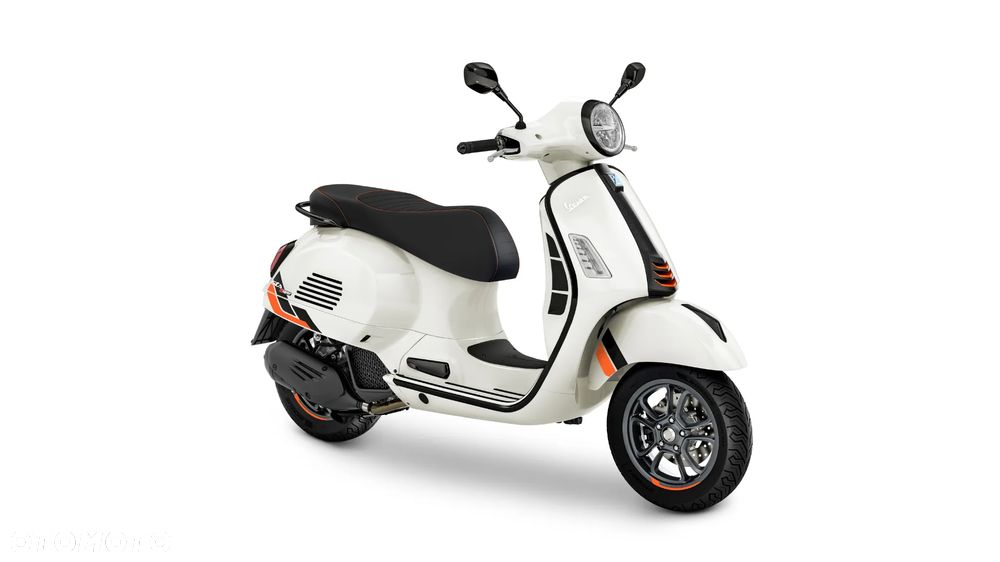 Vespa GTS - 10