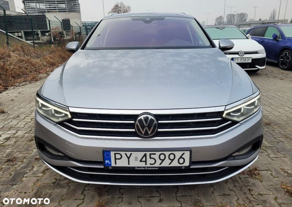 Volkswagen Passat 2.0 TSI Elegance DSG - 12