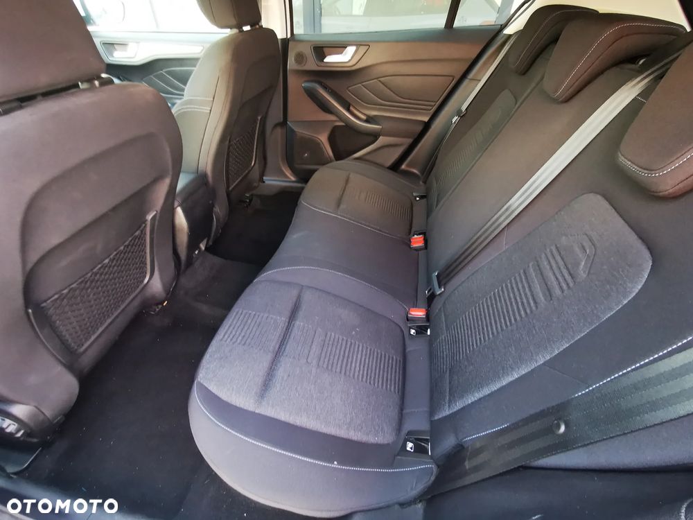 Ford Focus 1.0 EcoBoost Start-Stopp-System ACTIVE DESIGN - 11