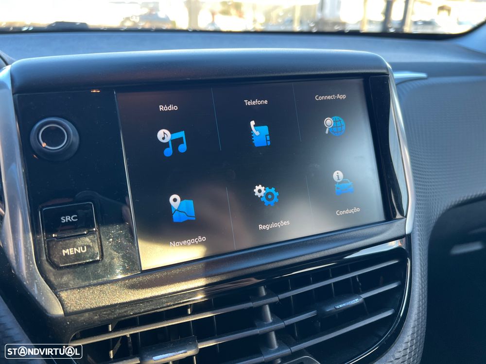 Peugeot 2008 1.2 PureTech Style - 6