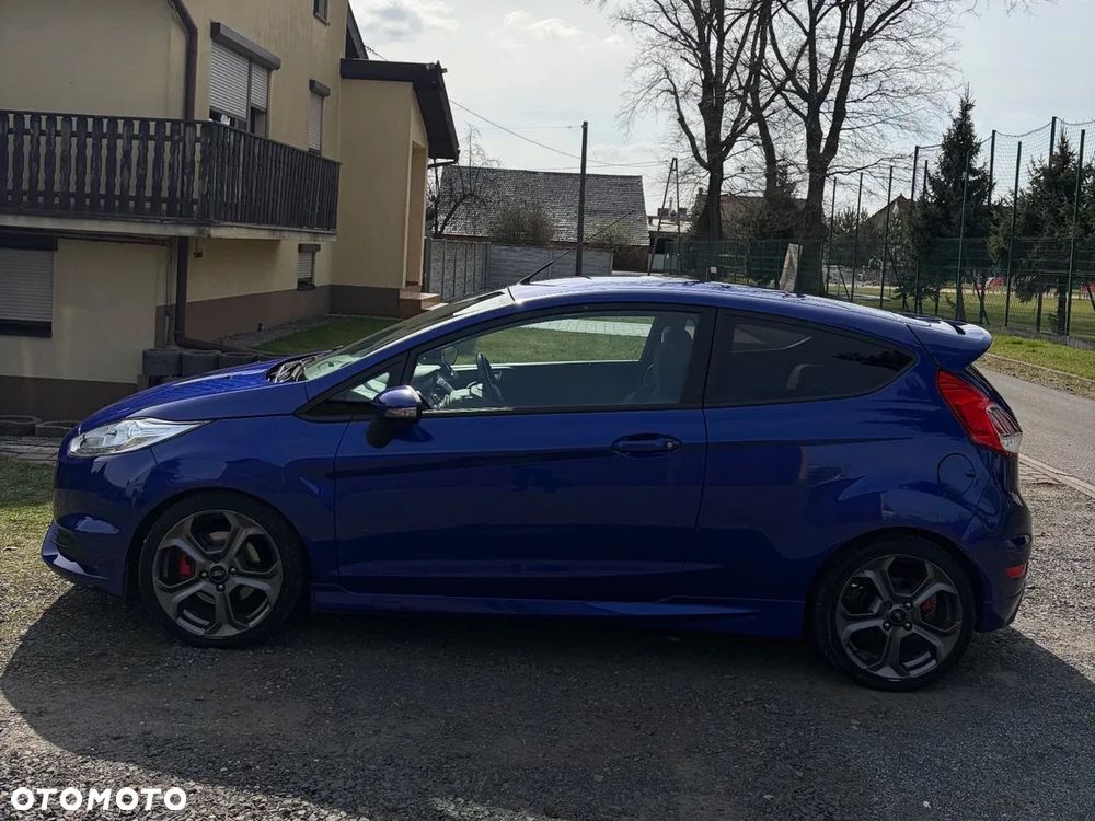 Ford Fiesta ST - 5