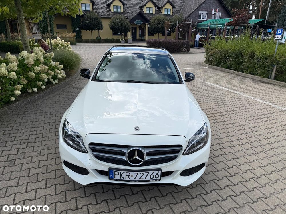 Mercedes-Benz Klasa C 200 7G-TRONIC Exclusive - 30