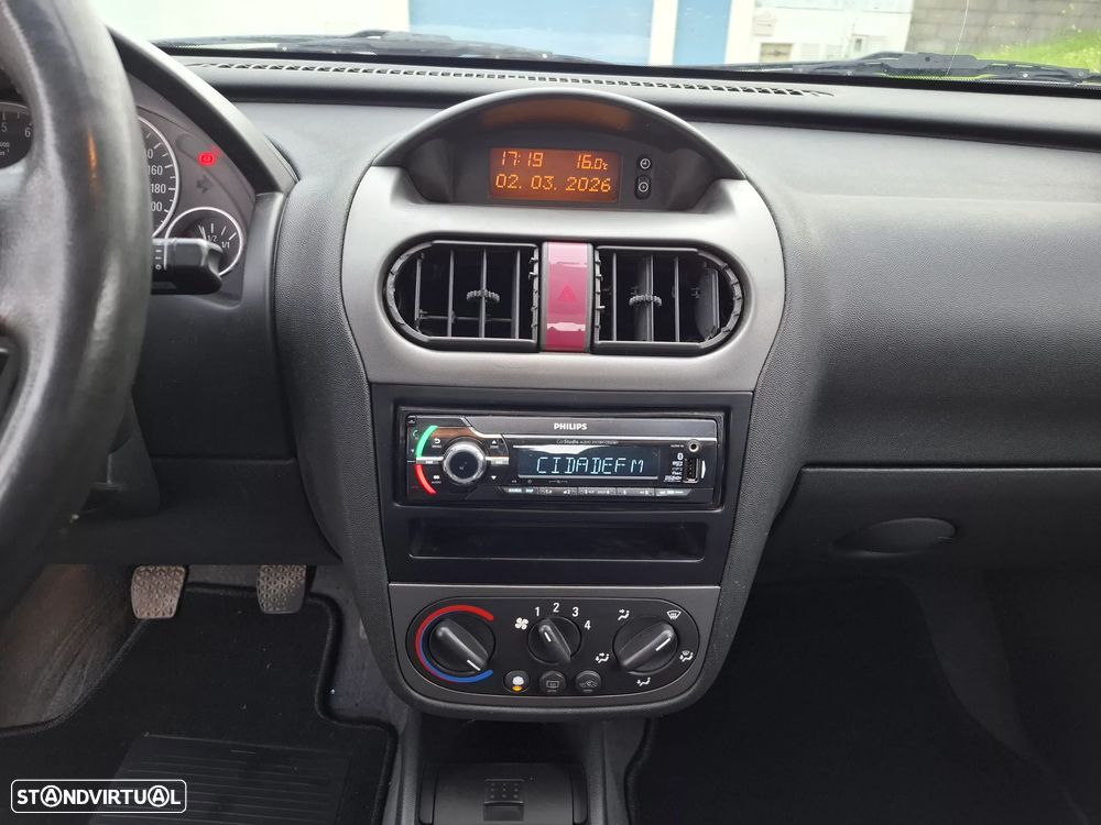 Opel Corsa 1.3 CDTI Enjoy - 10