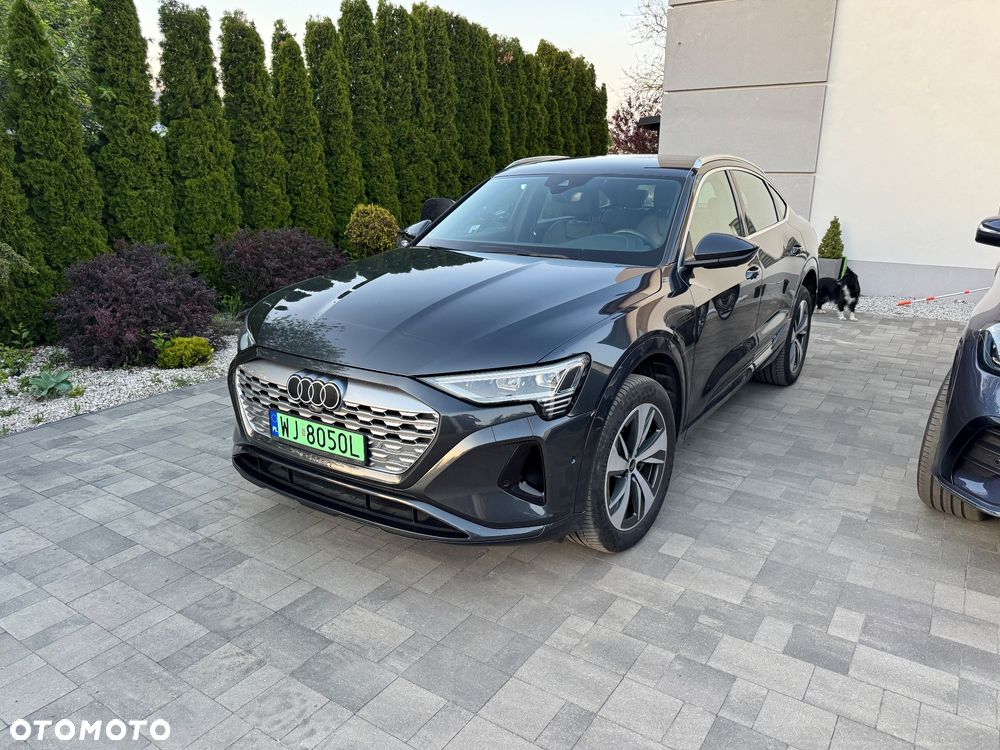 Audi Q8 Sportback e-tron - 2