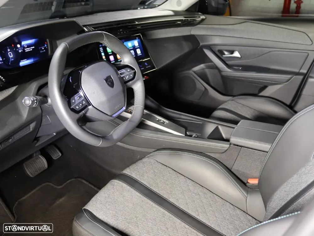 Peugeot 408 1.2 PureTech Allure Pack EAT8 - 20