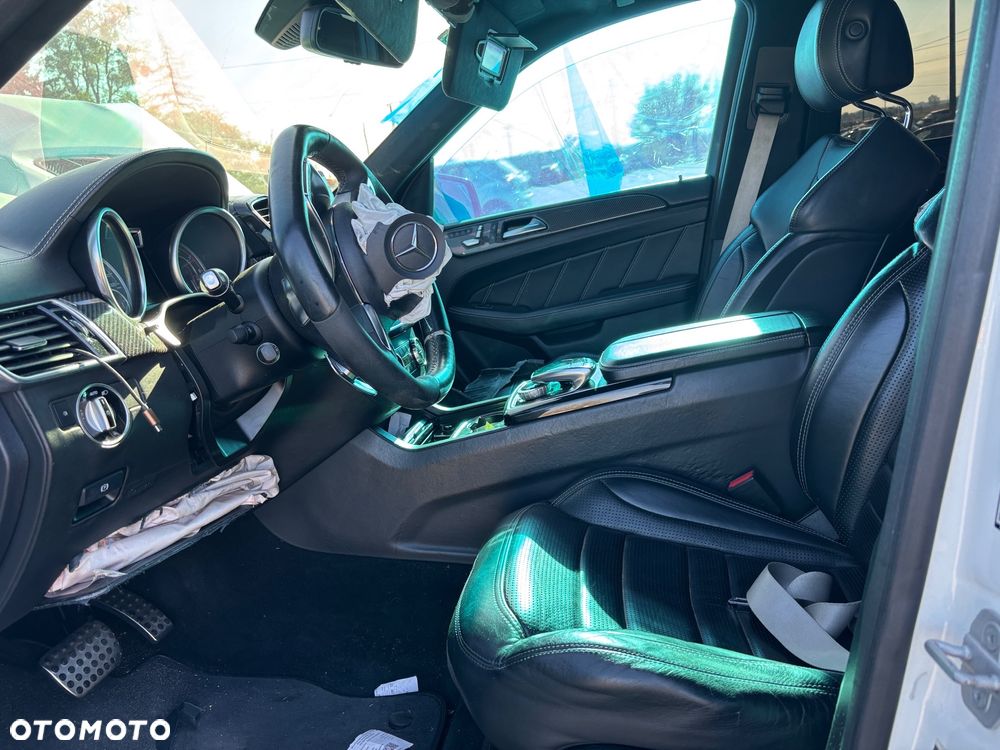 Mercedes-Benz GLE - 5