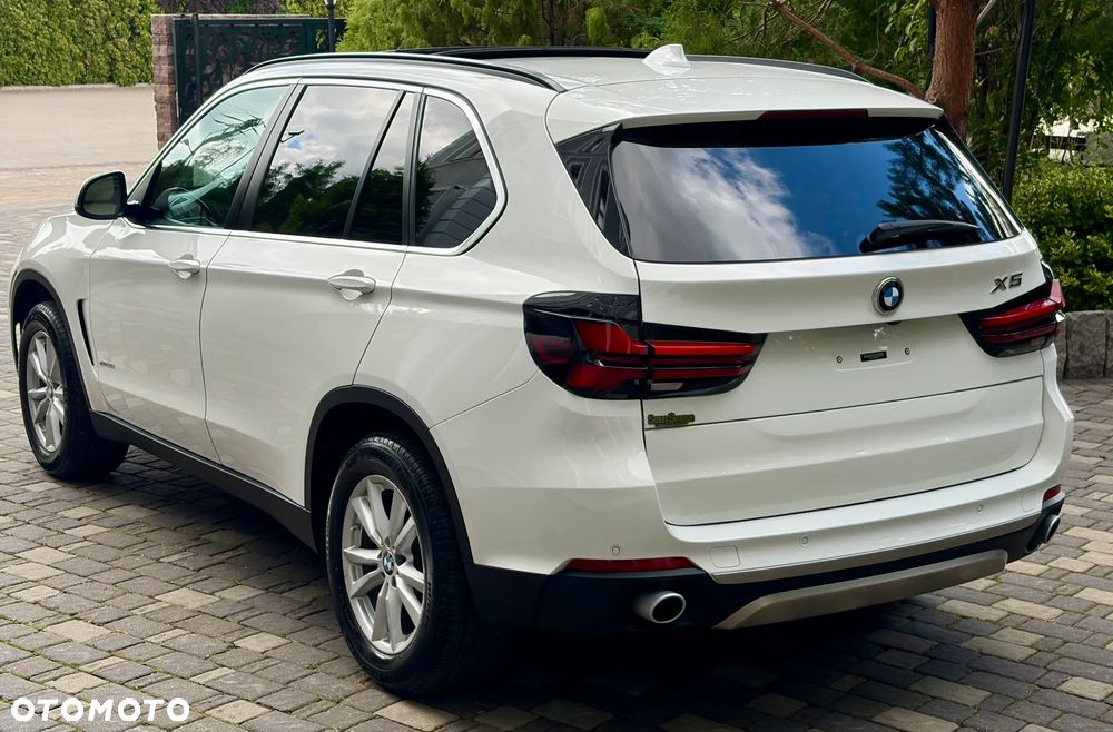 BMW X5 xDrive35i Edition Exclusive - 8