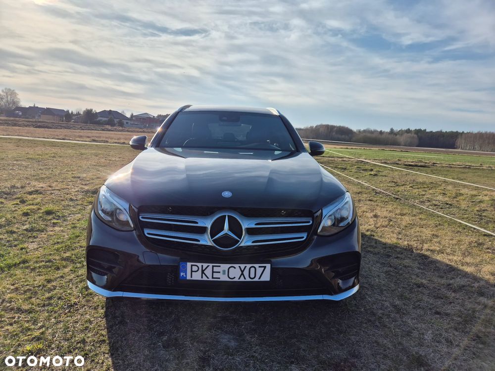 Mercedes-Benz GLC 250 d 4Matic 9G-TRONIC AMG Line - 6