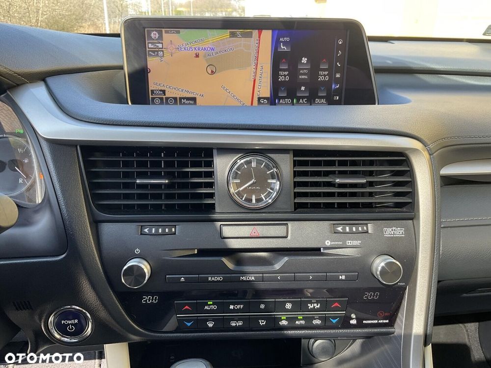 Lexus RX 450h F Sport Edition - 24