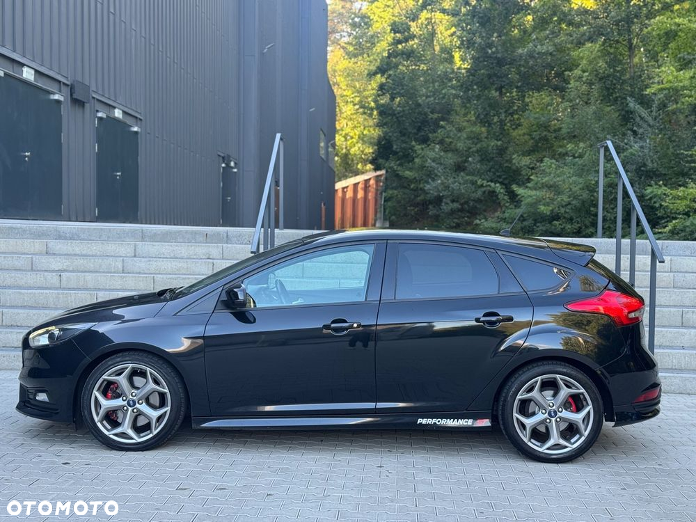 Ford Focus 2.0 TDCi ST-2 - 10