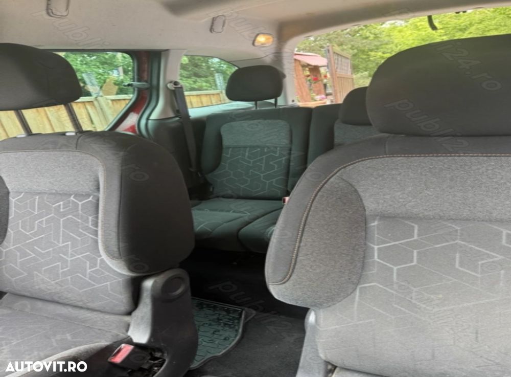 Peugeot Partner Combi 1.6 HDi 75 CP Confort FAP - 9