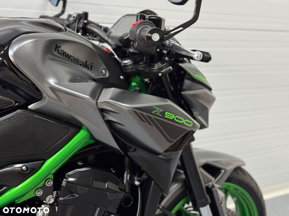 Kawasaki Z - 11