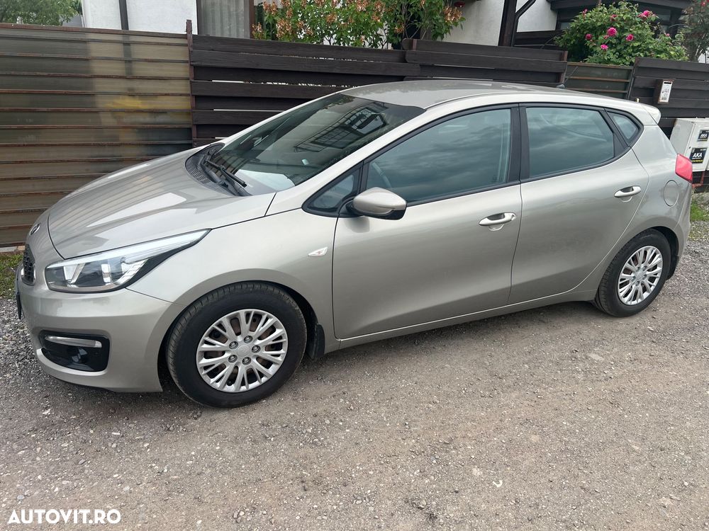 Kia Ceed 1.6 CRDi Spirit - 4