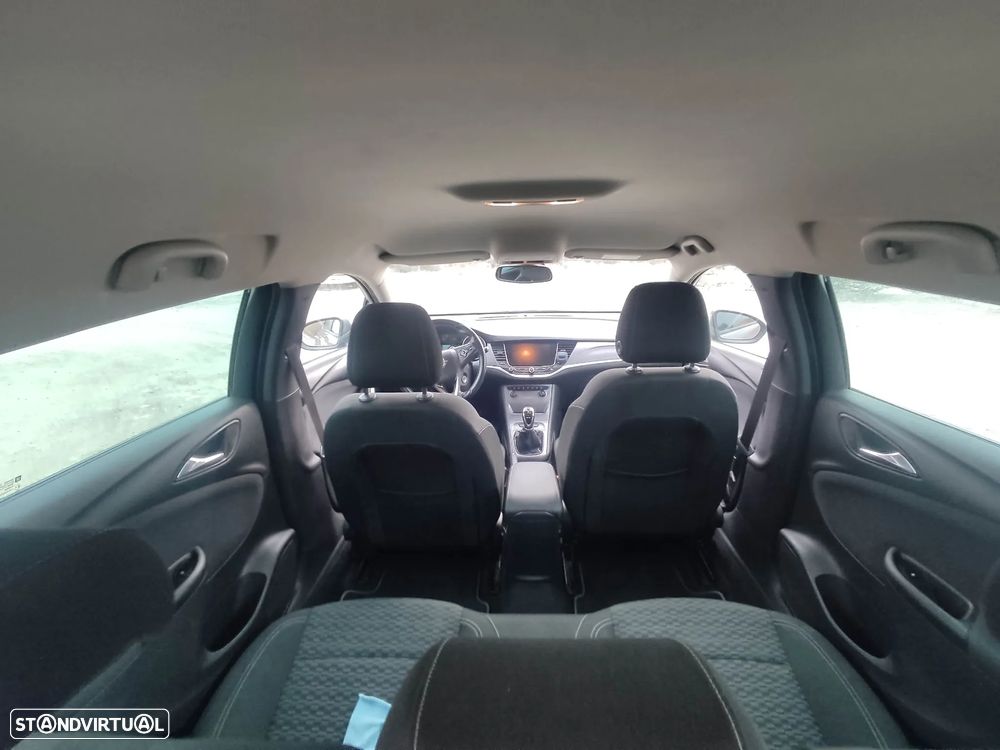 Opel Astra Sports Tourer - 7