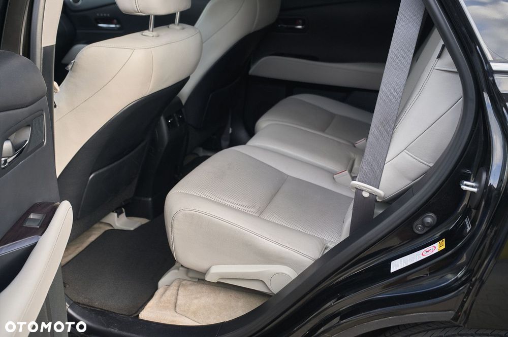 Lexus RX - 10