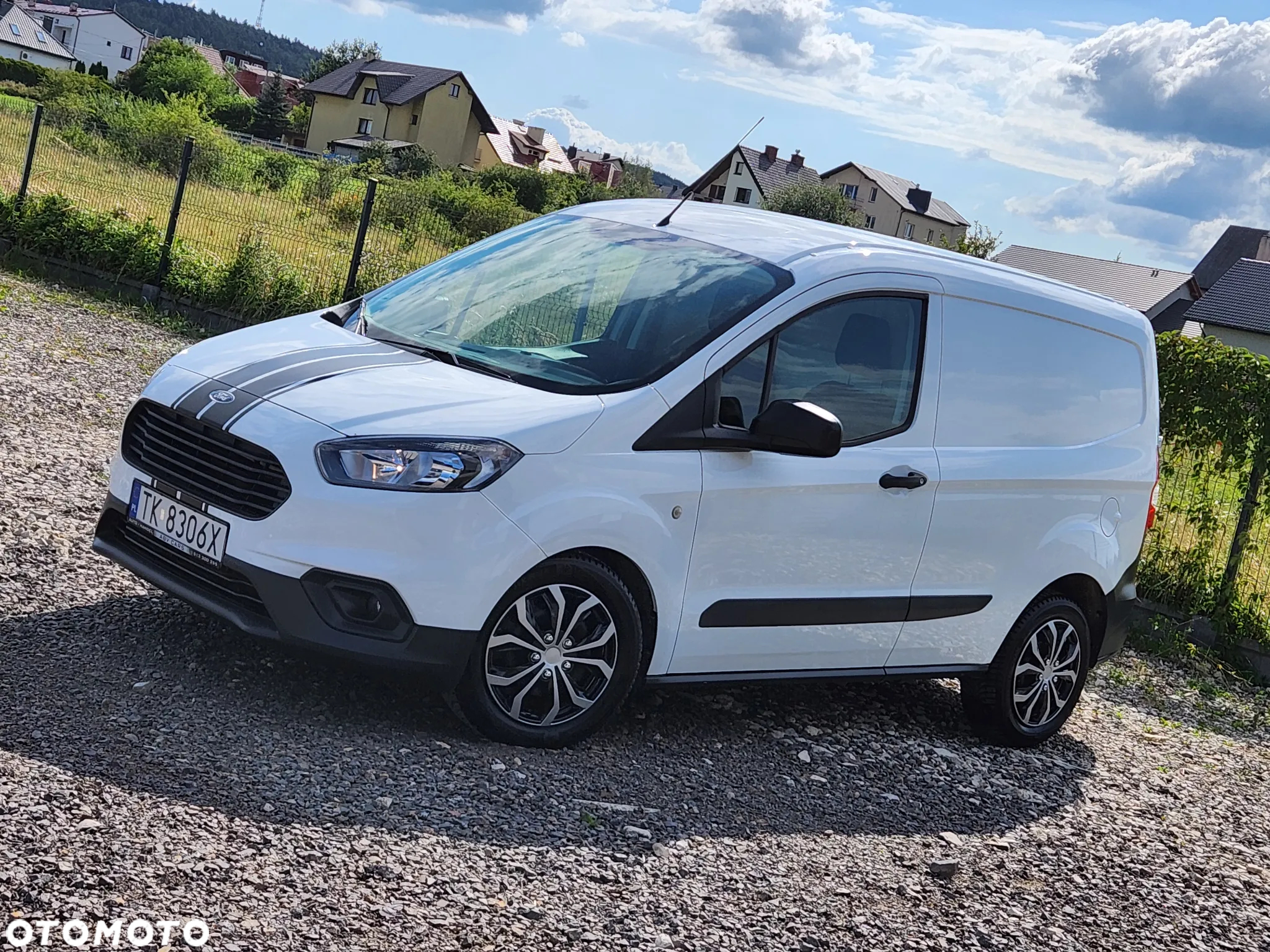 Ford Transit courier - 3