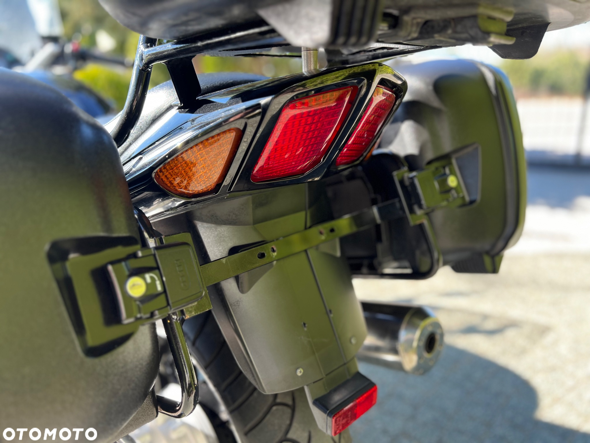 Yamaha FJR - 21