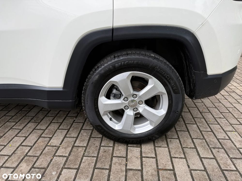 Jeep Compass - 14