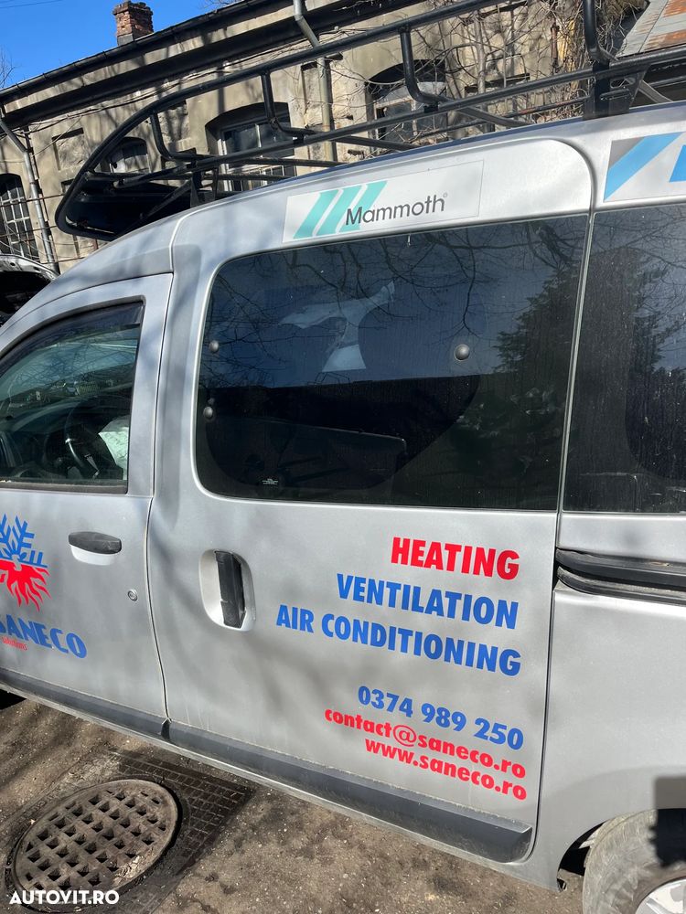 Usa stanga spate culisanta cu geam Dacia Dokker gri argintiu 2016 - 4