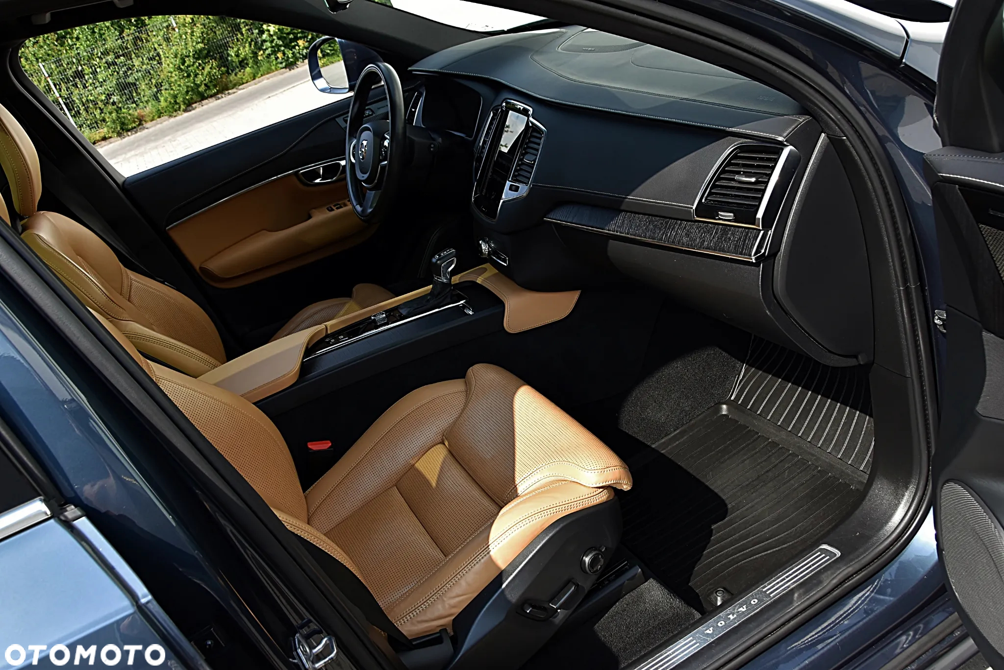 Volvo XC 90 T6 AWD Inscription 7os - 23