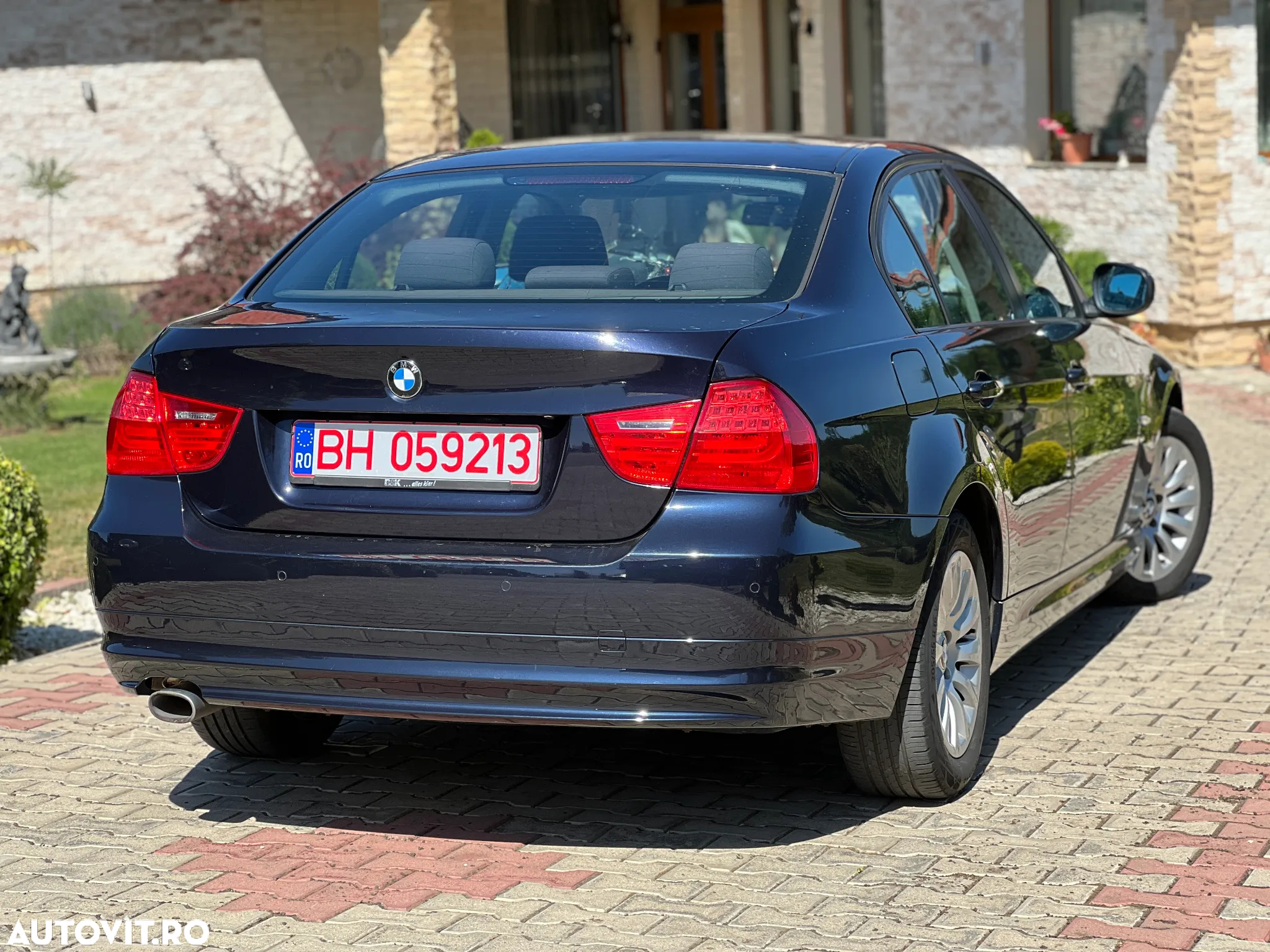 BMW Seria 3 318d - 3