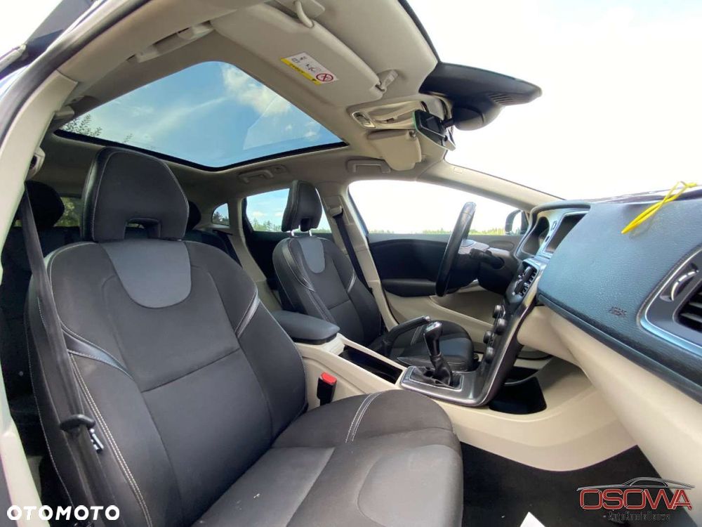 Volvo V40 D3 Drive-E Summum - 31