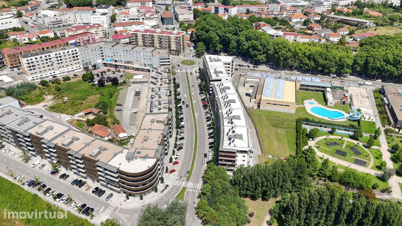 Trespasse clínica de estética premium no Centro de Lousada - Grande imagem: 5/37
