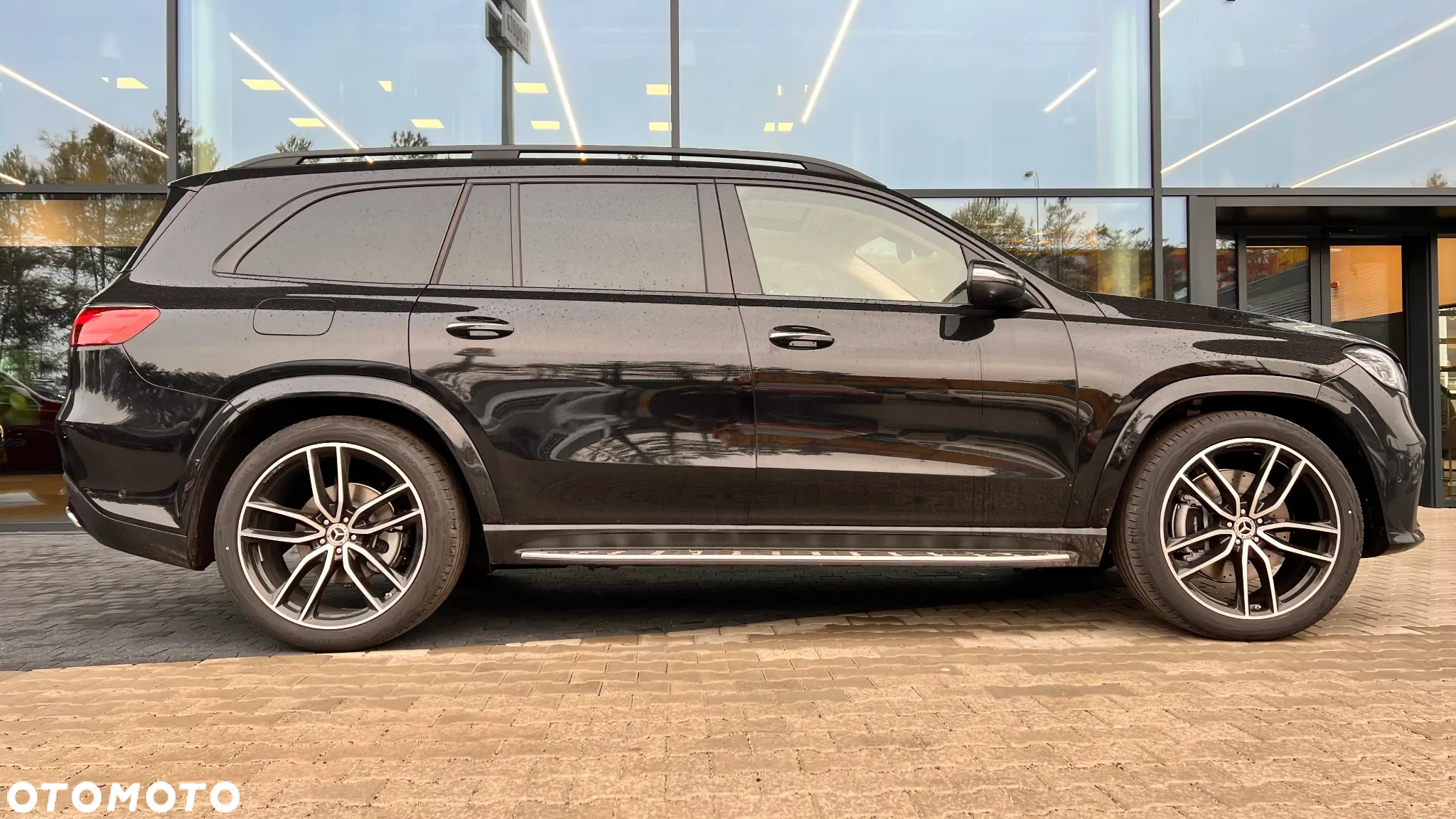 Mercedes-Benz GLS 400 d 4-Matic - 11