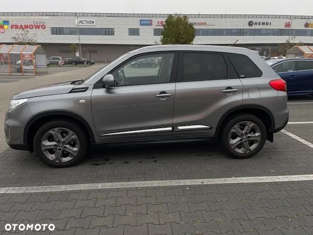 Suzuki Vitara 1.6 Comfort 2WD - 6