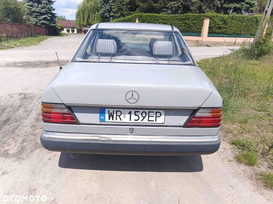 Mercedes-Benz W124 (1984-1993) - 5