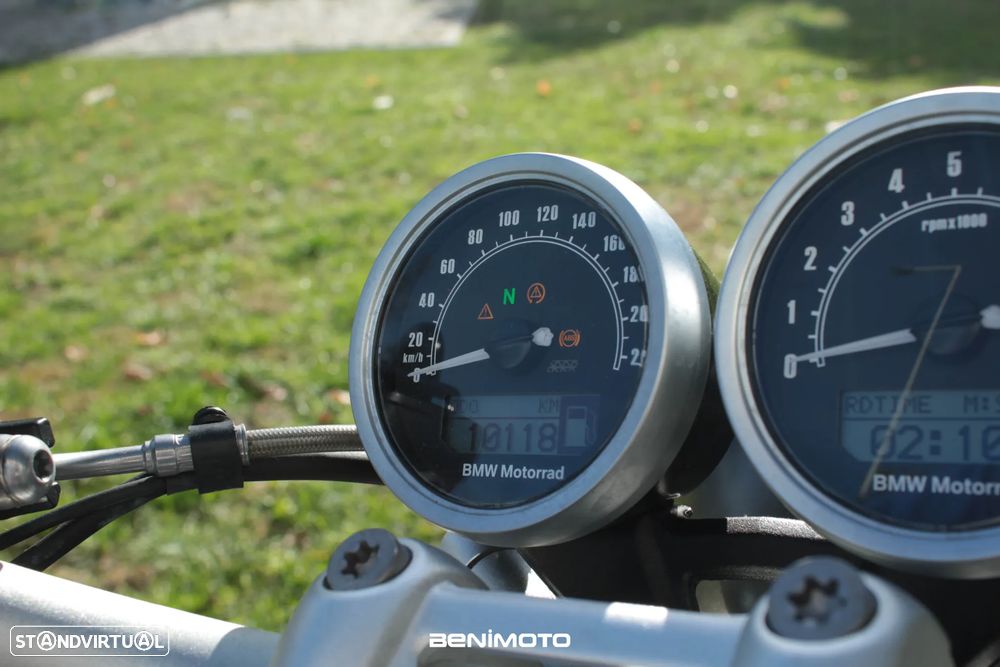 BMW R nineT - 12