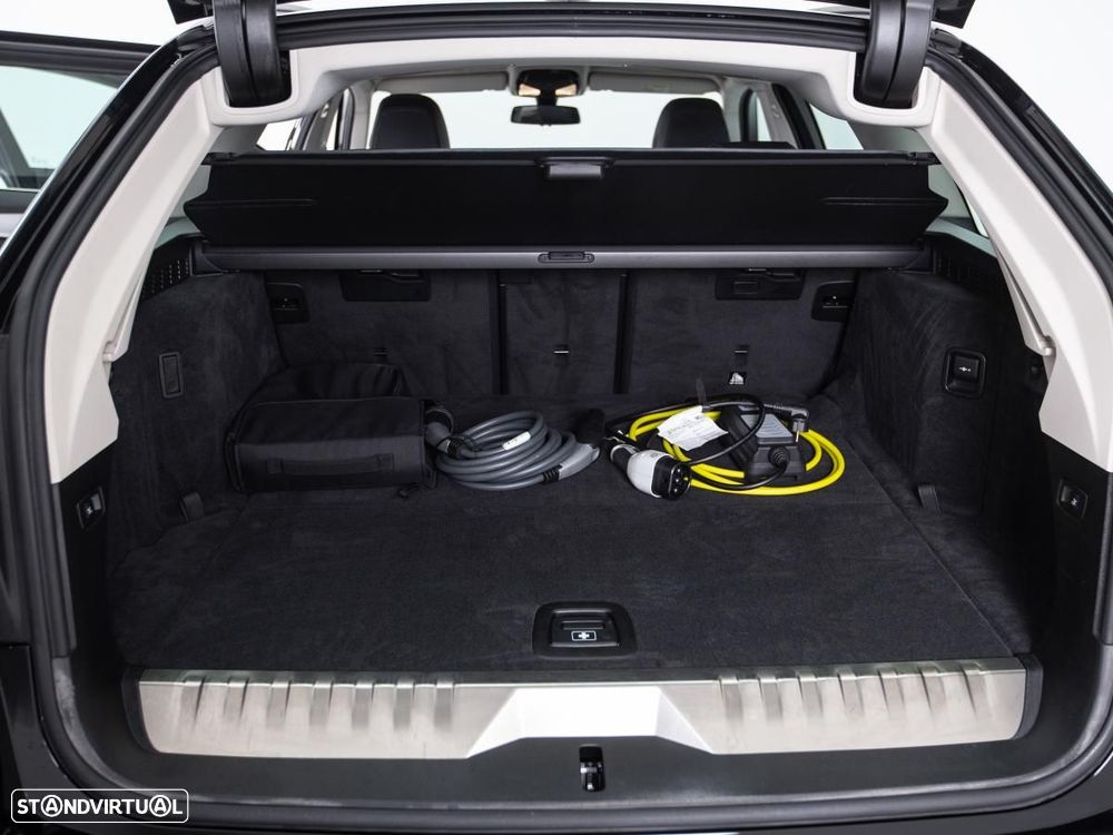 BMW 520 e - 14