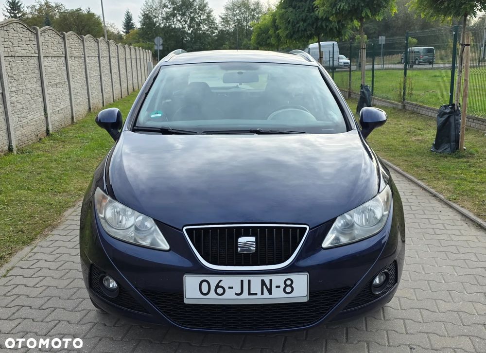 Seat Ibiza 2012 photo 4