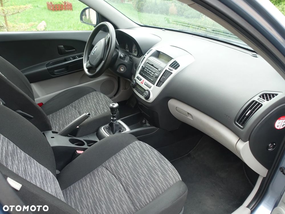 Kia Ceed 1.4 M - 19