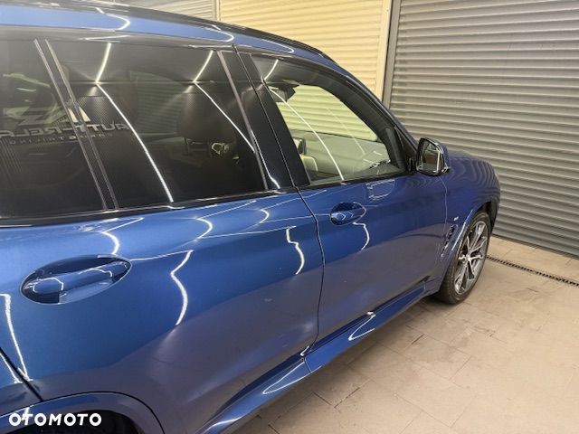 BMW X3 xDrive20i GPF sport - 9