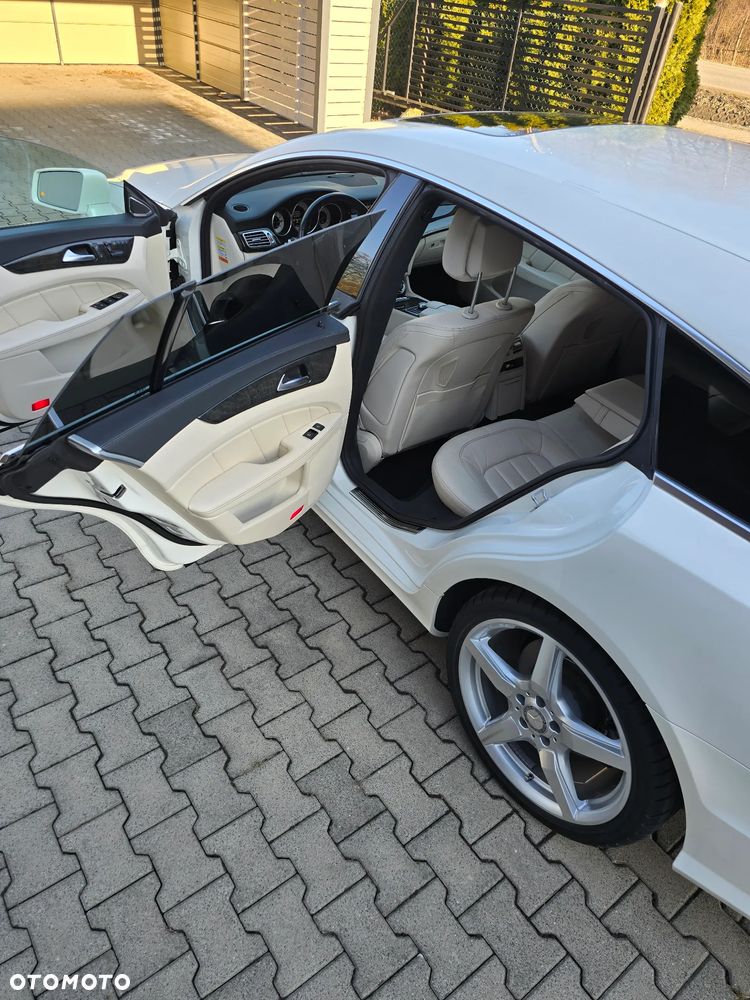 Mercedes-Benz CLS 500 4Matic BlueEFFICIENCY 7G-TR Edition 1 - 22
