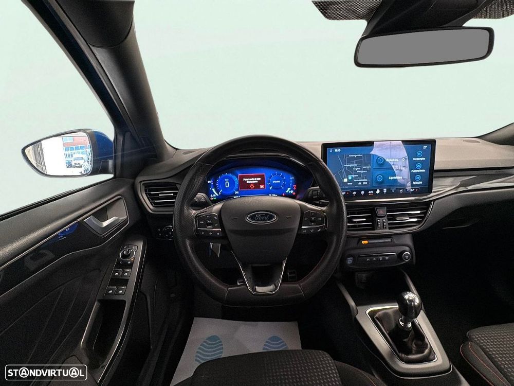 Ford Focus 1.0 EcoBoost MHEV ST-Line - 13