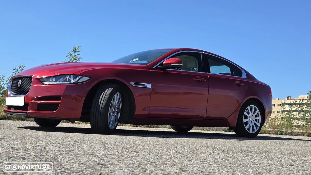 Jaguar XE 20d Aut. Portfolio - 1