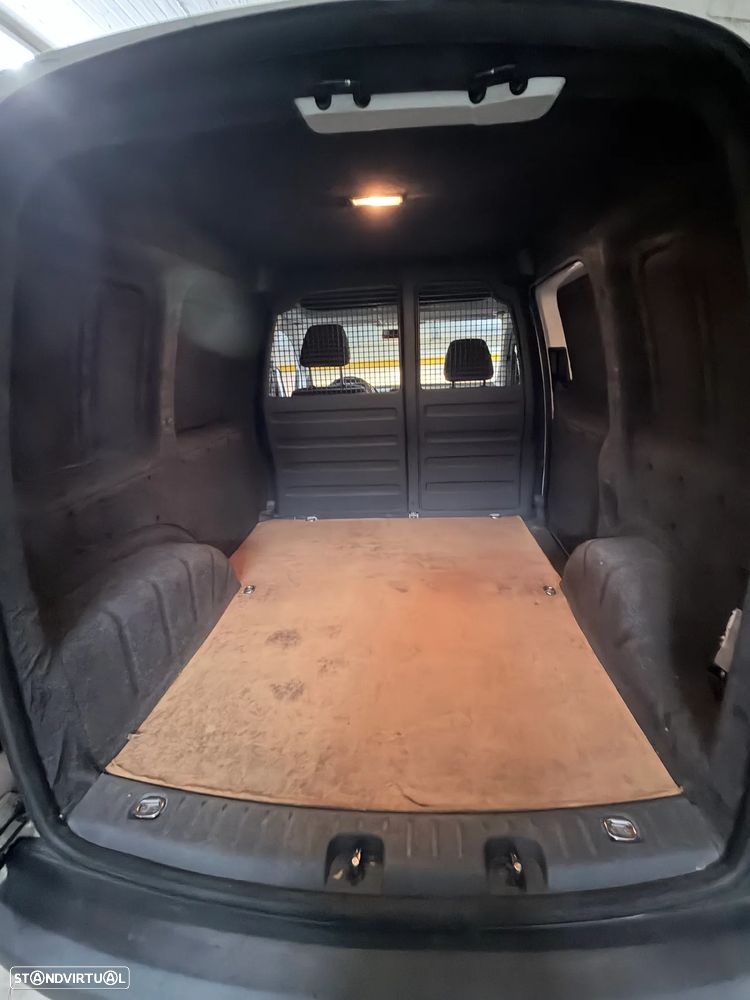 VW Caddy 1.6 TDI - 9