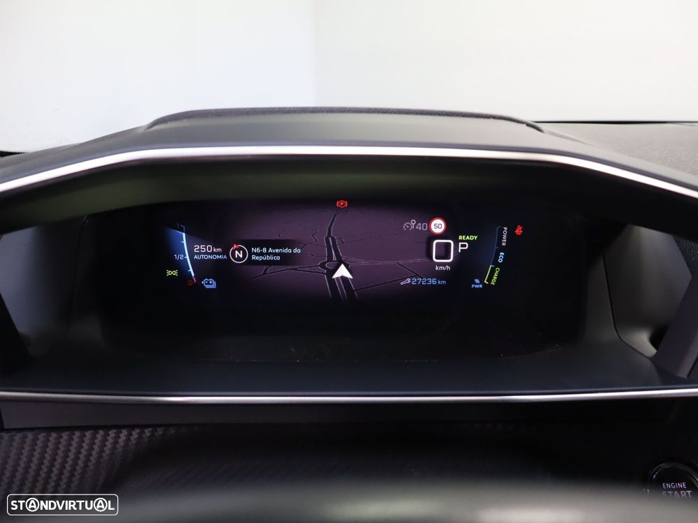 Peugeot e-208 50 kWh Allure - 13