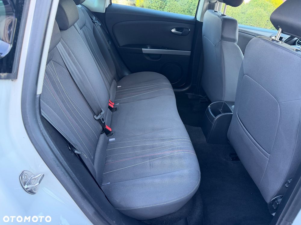 Seat Leon 2.0 TDI DPF Style Copa - 22