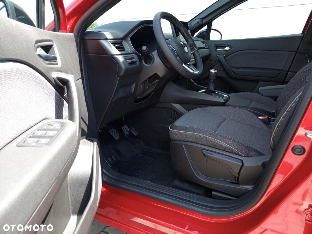 Renault Captur - 10