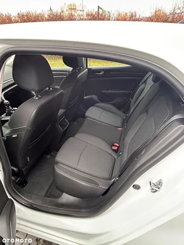 Renault Megane 1.3 TCe FAP Business - 10