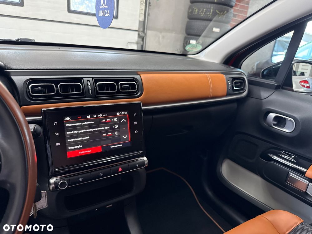 Citroën C3 1.2 PureTech Exclusive - 21