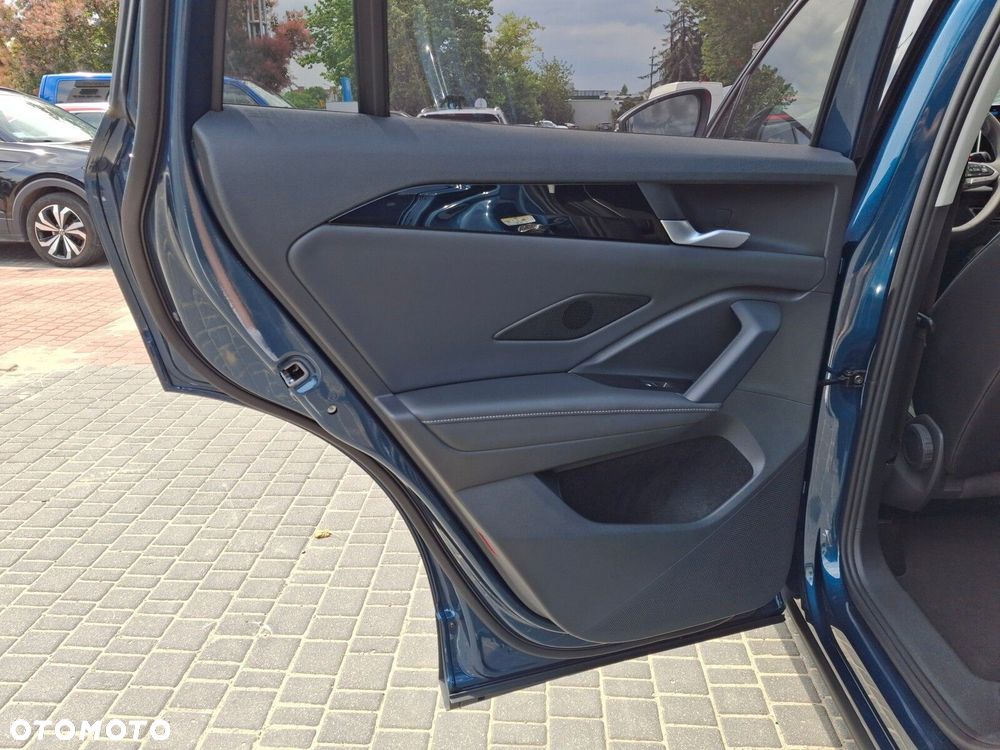 Volkswagen Tiguan 1.5 eHybrid PHEV 150kW Elegance DSG - 17