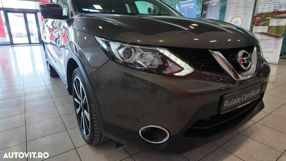 Nissan Qashqai 1.6 DCI Start/Stop 4X4-i Tekna - 9